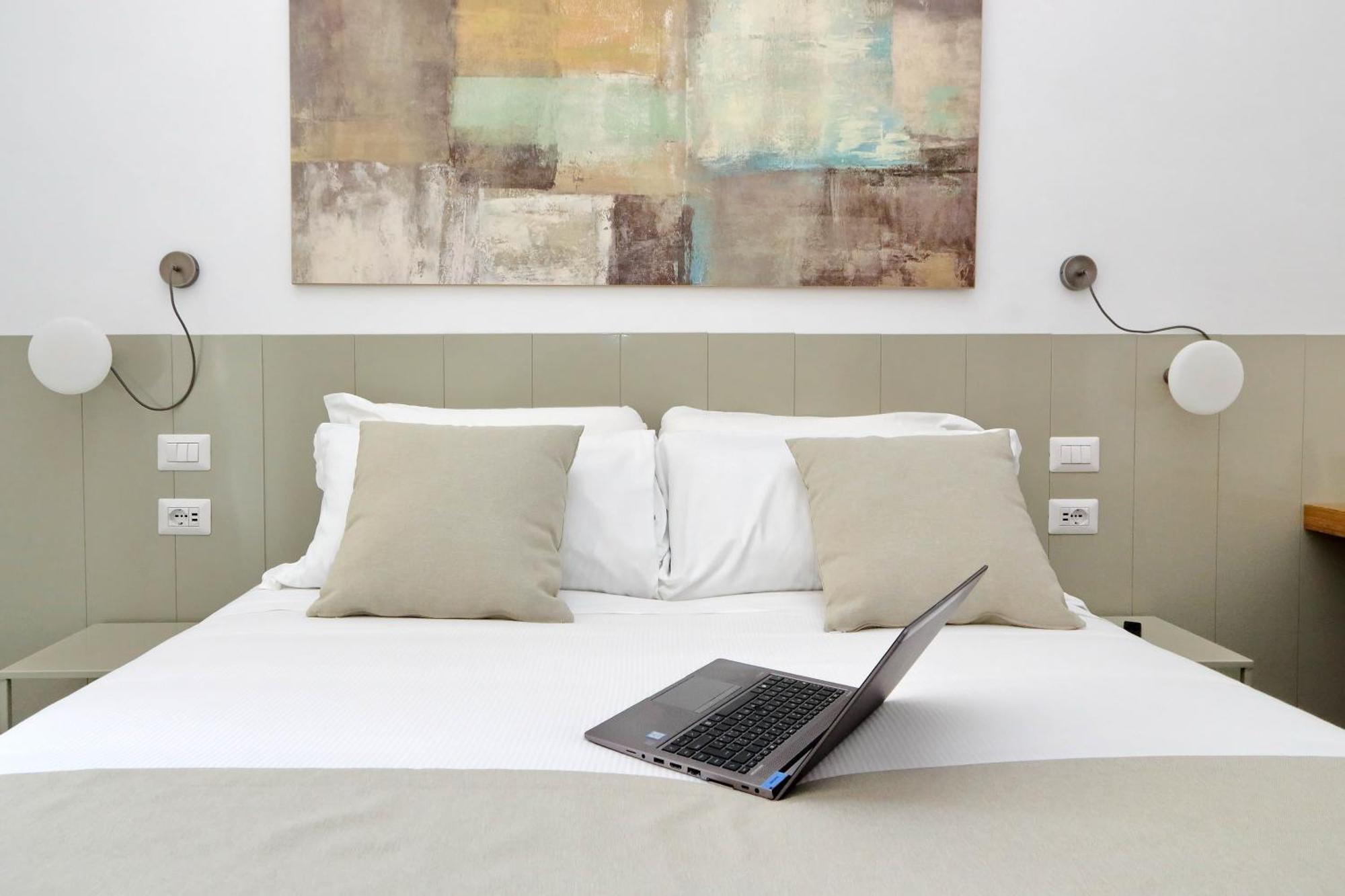 Ych-Montebello - Rooms Roma Ngoại thất bức ảnh
