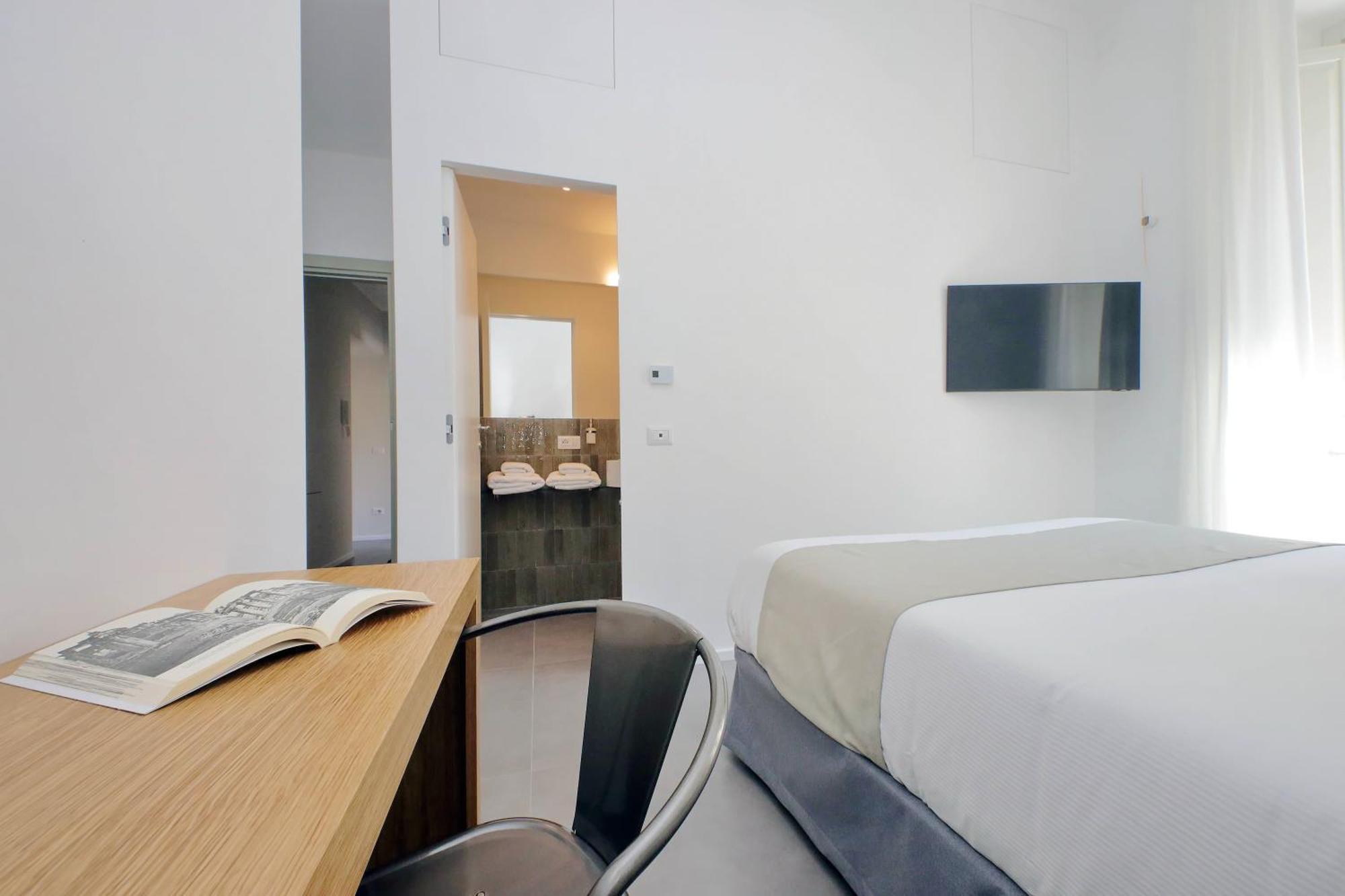 Ych-Montebello - Rooms Roma Ngoại thất bức ảnh