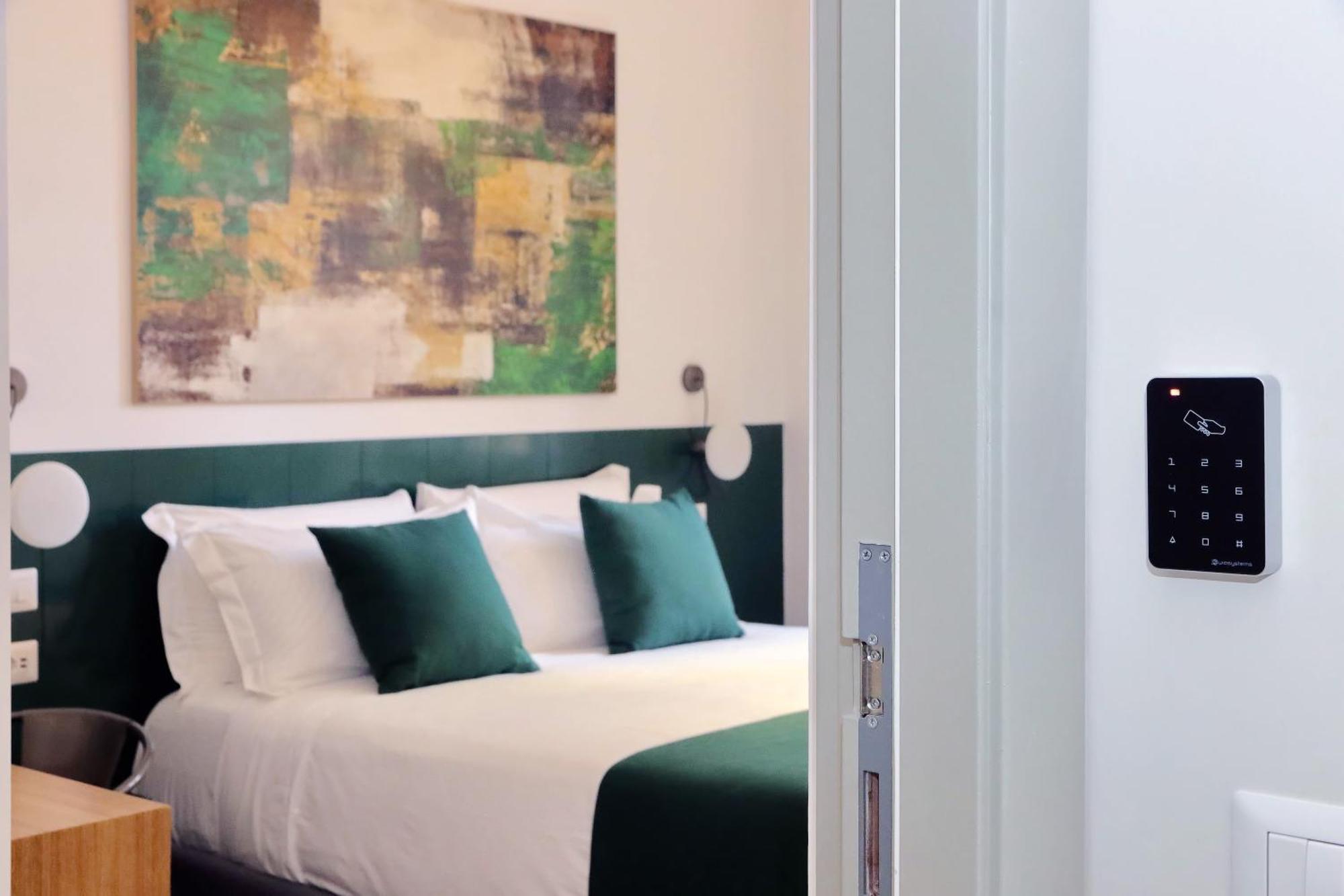 Ych-Montebello - Rooms Roma Ngoại thất bức ảnh